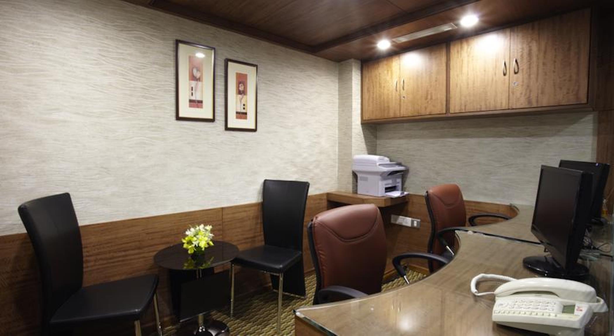 The President Hotel Bangalore Bagian luar foto